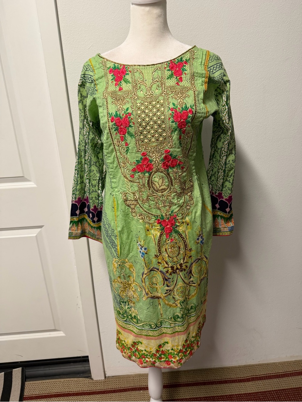 Pakistani Green Embroidered Frock Dress Size L Floral Traditional Kurta